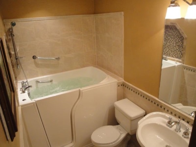 Independent Home Products, LLC installs hydrotherapy walk in tubs in McMechen